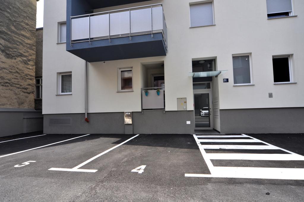 Paula Apartment Zagreb Eksteriør billede